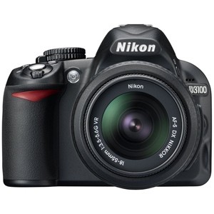 Nikon D3100 Kit Niezwykle łatwy w obsłudze aparat D3100 gwarantuje doskonałe zdjęcia. To najlepsze rozwiązanie dla każdej rodziny.