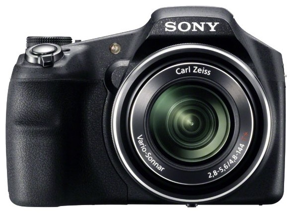 Sony Cyber-shot DSC-HX200 Cyfrowy aparat kompaktowy. Matryca Exmor R™ 18,2 MP, 30-krotny zoom optyczny, Full HD 50p, 3D, Ekran LCD 7,5 cm, inteligentna funkcja Sweep Panorama