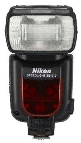 Nikon Speedlight SB-910 Potężna i wszechstronna profesjonalna lampa błyskowa i-TTL. Ta lampa błyskowa, która jest częścią systemu kreatywnego oświetlenia firmy Nikon.